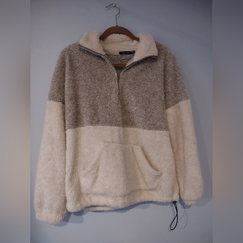 Sherpa half zip pullover, color block